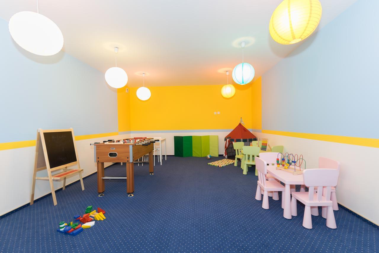 Apartamenty Bursztynowe Komnaty Darlowko Kültér fotó