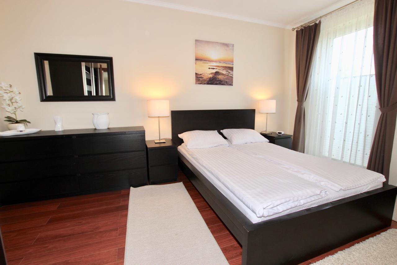 Apartamenty Bursztynowe Komnaty Darlowko Kültér fotó